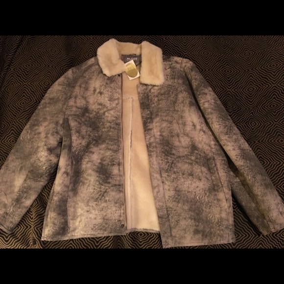 Wilsons Leather Other - Wilson’s Leather Coat with Fur Lining